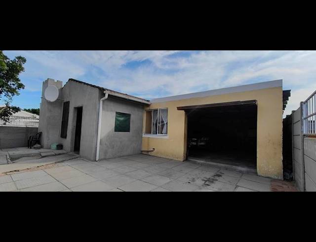 4 BEDROOM HOUSE FOR SALE IN SAREPTA